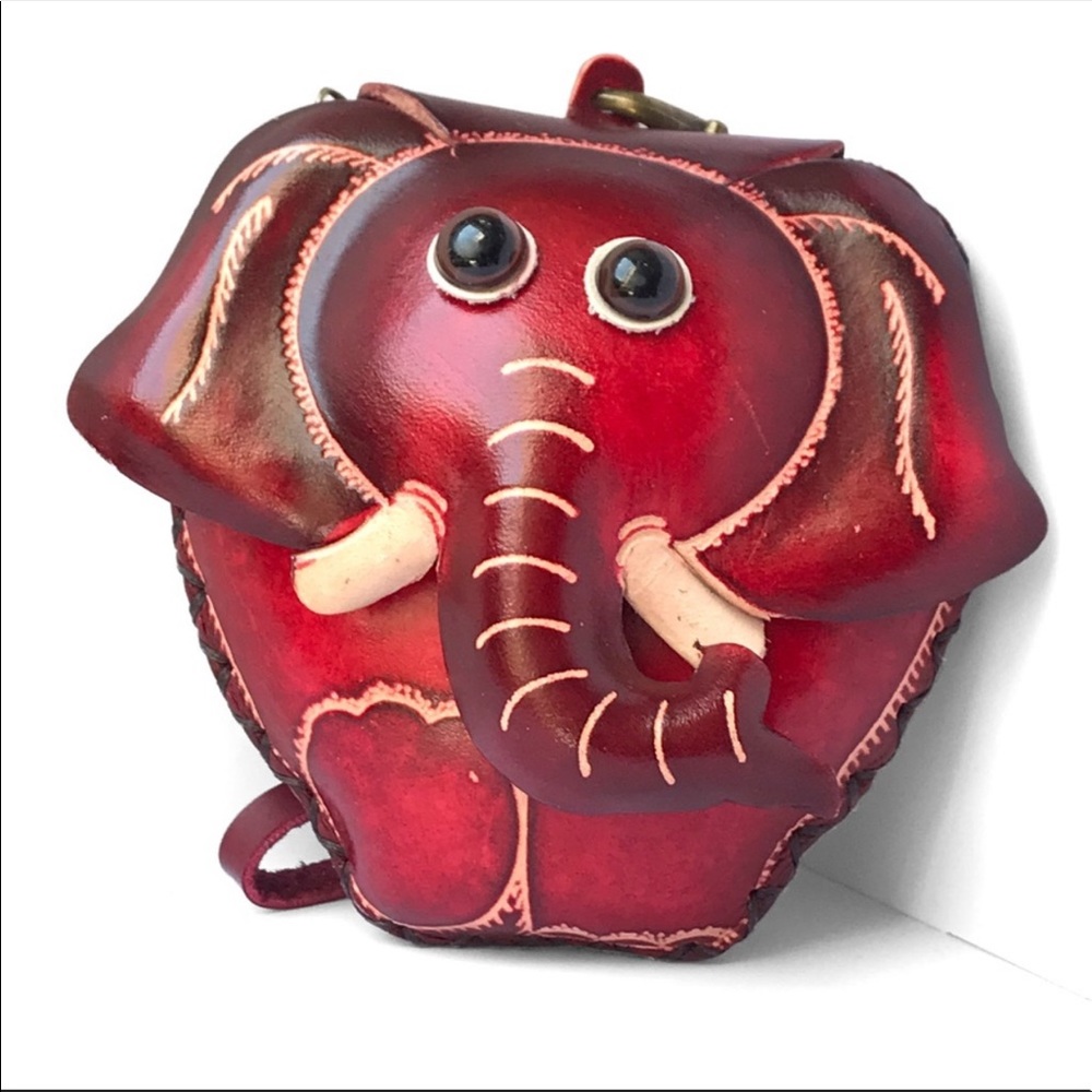🎉HP 🎉 Genuine leather elephant wristlet - Picture 2 of 6